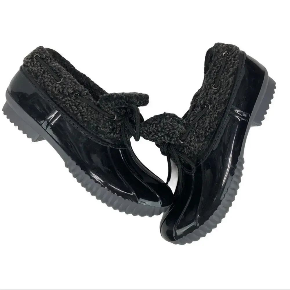 Dakota Shearling Patent Leather Black Duck Slip On Low Top Boots Shoes Size 6.5
